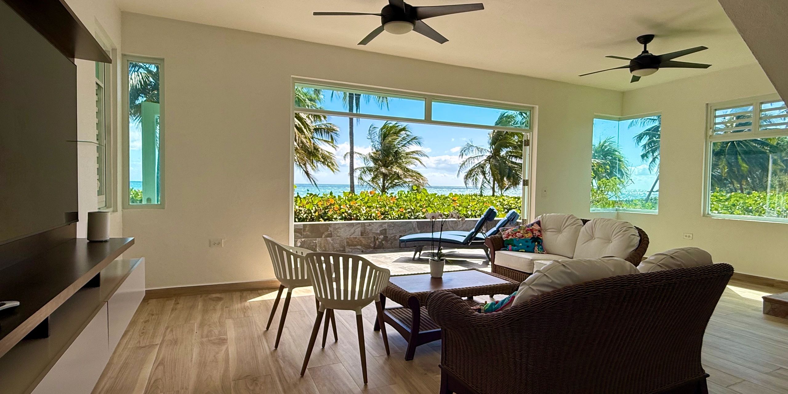 Waterfront Home, Beachfront House, Oceanfront Home, Yes!!!! Right there!!