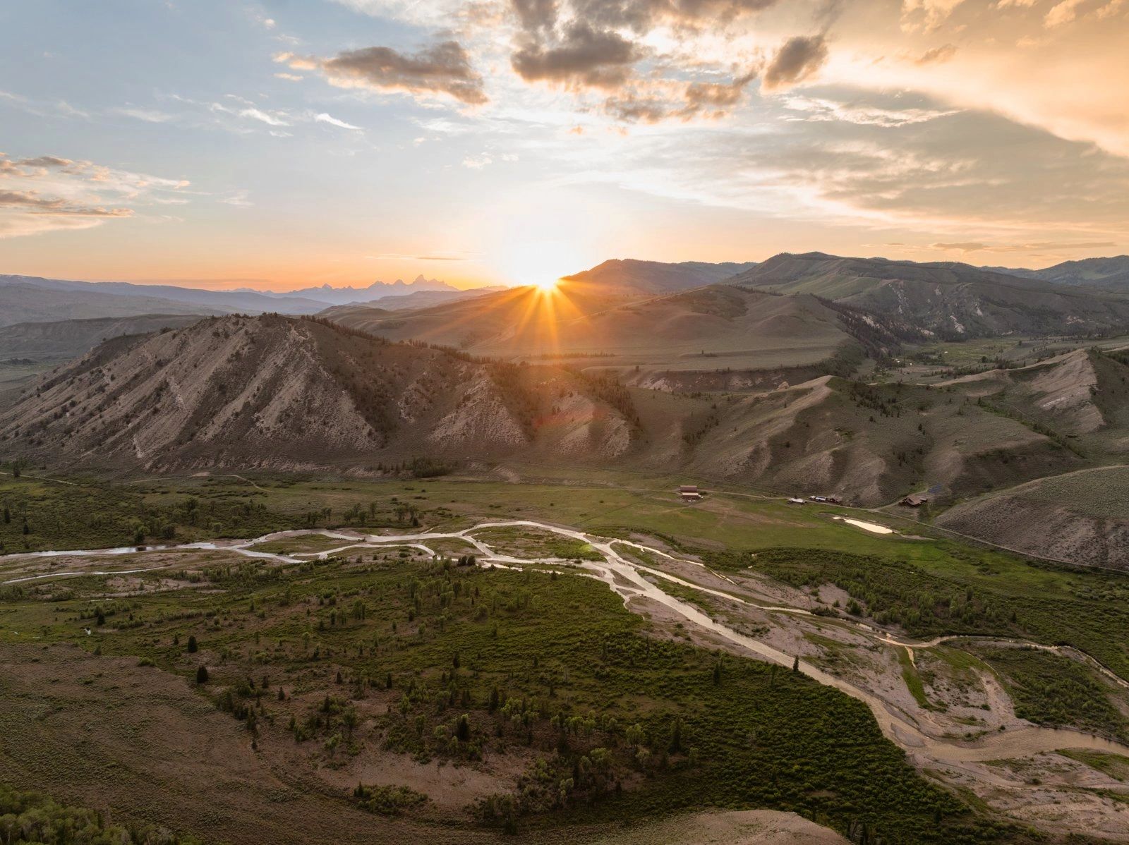 Elk Track Ranch: Your Dream 150 Acre Ranch