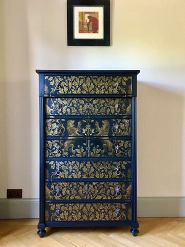Hand painted vintage furniture 