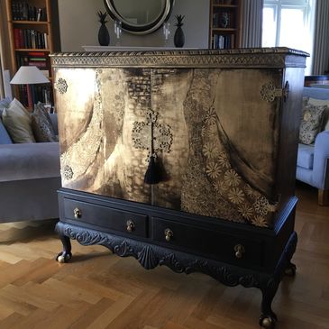 KIMONO -A stunning piece made of vintage hardwood originating in Madagascar.  Beautiful and huge!  
