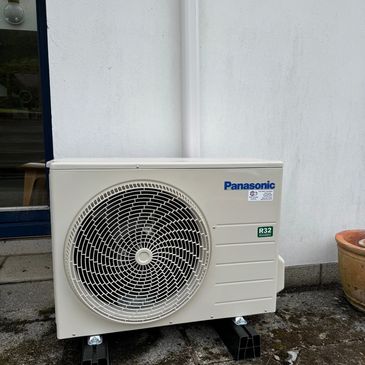 Panasonic outdoor unit at a Doctors surgery