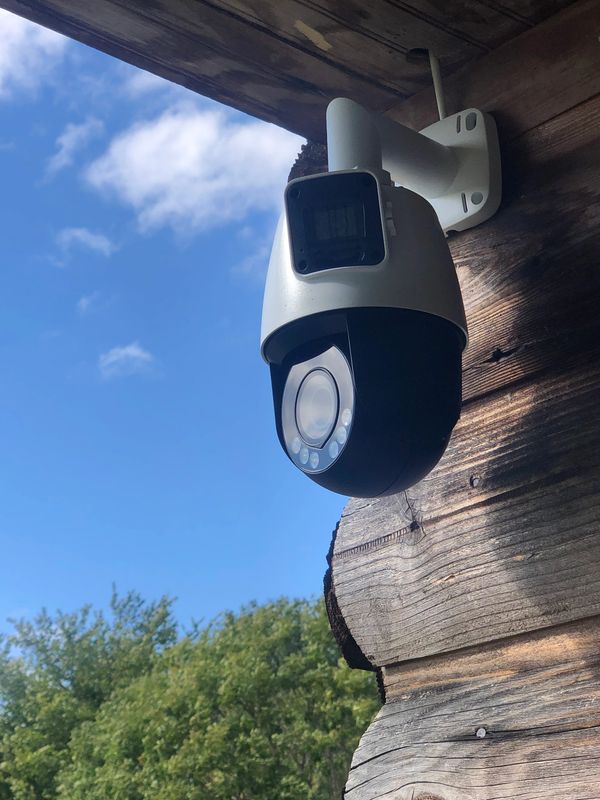 This is a dual camera mounted on my home the lower camera can view 360 degrees 