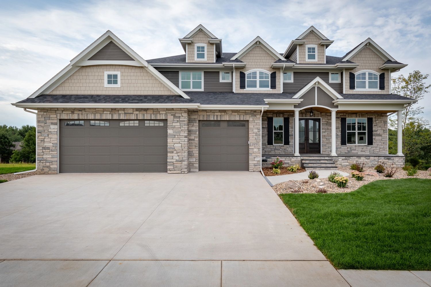 Harvey Custom Homes in Sioux Falls, South Dakota