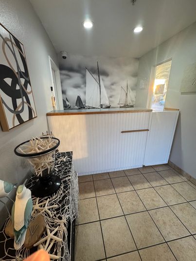 Dune Surfer Inn — photo