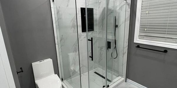 Standing shower