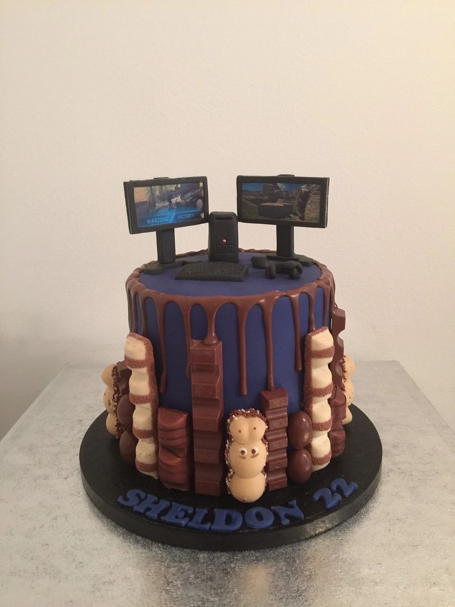 PC Gamer Cake