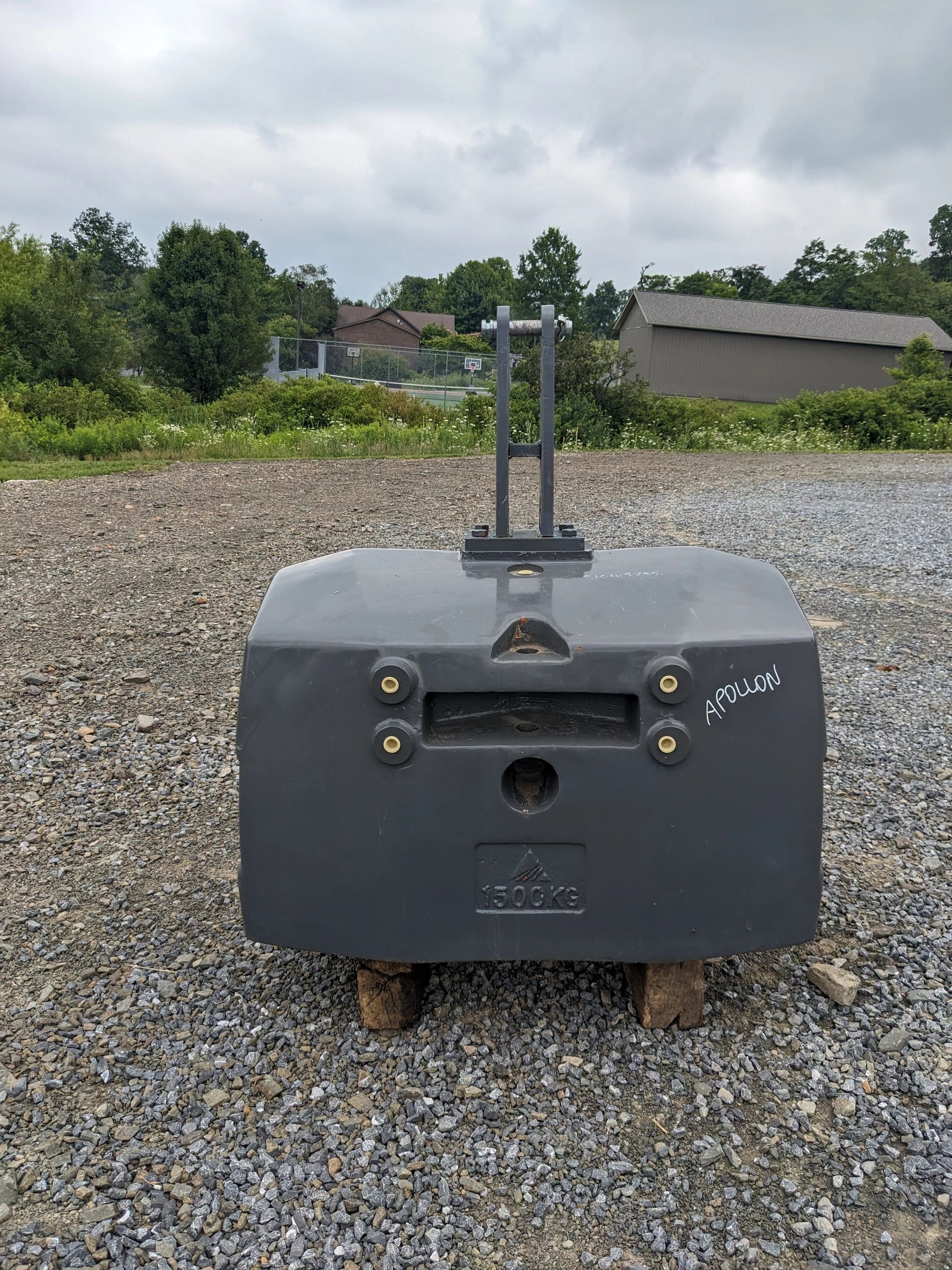 AGCO Block Weight
3300 lbs
