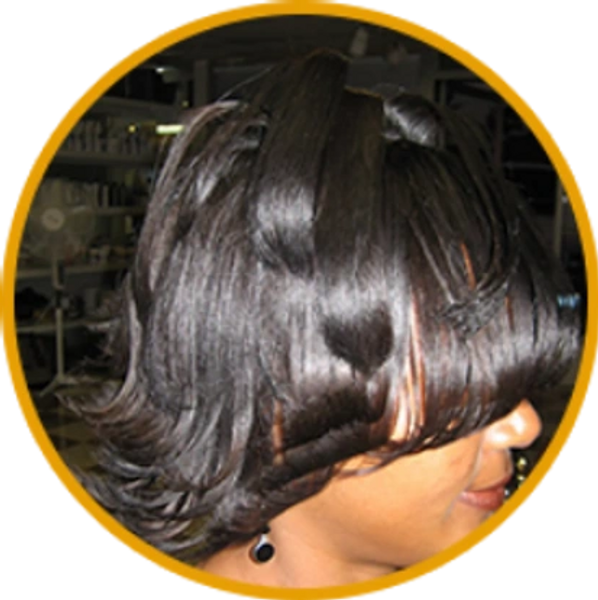 Smiling woman with simple layered haircut

