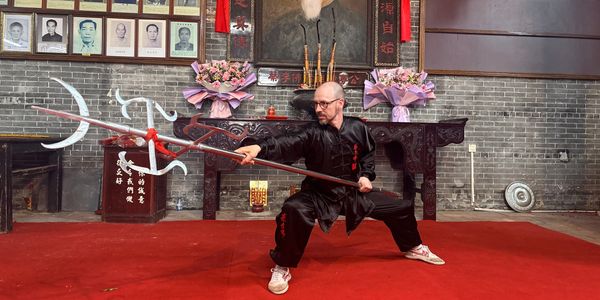 Sifu Dan and Kung Fu Chronicles Blog