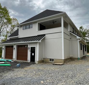 6" White seamless gutter installation in Wappingers falls, NY