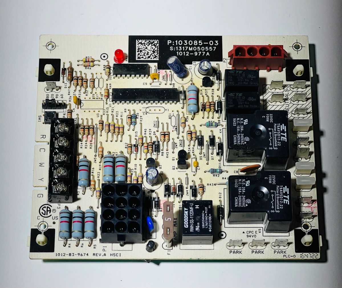 Lennox 94W83 Furnace Controle BoardUT Electronic Controls 1012977A