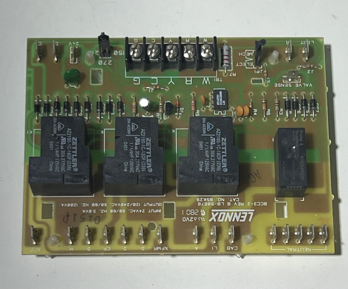 Lennox furnace control circuit board BCC32 REV B 65K29.