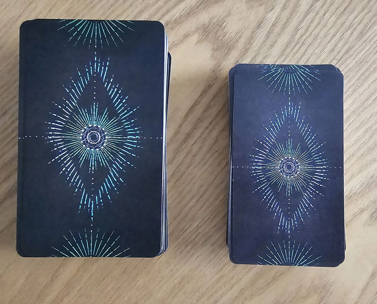 Size difference between the real (left) and fake (right) decks