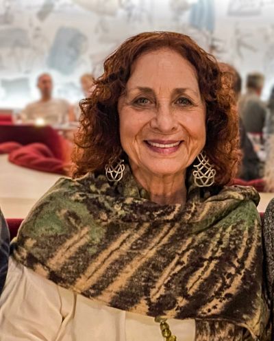 Stella Resnick at restaurant