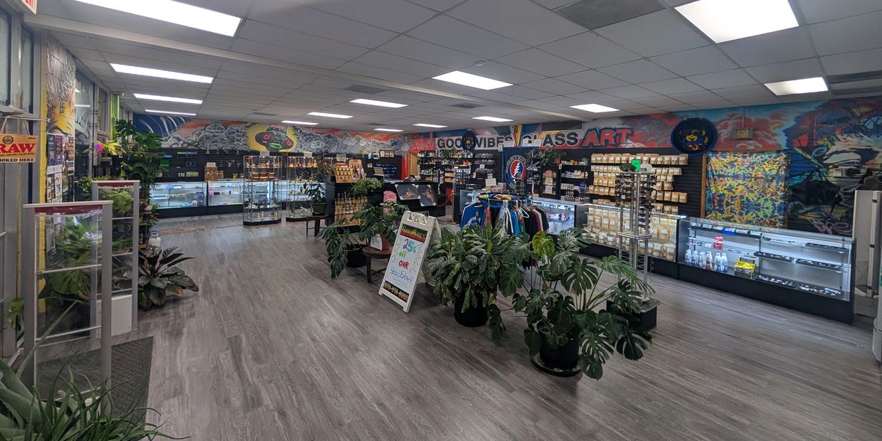 Smoke Shop supplies and plants