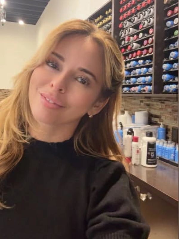 Hi , I’m Rachel 
I’m offering now a Convenient Hair home services. 
Now serving the Westchester area