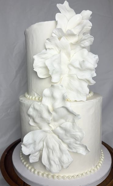 Two tier wedding cake