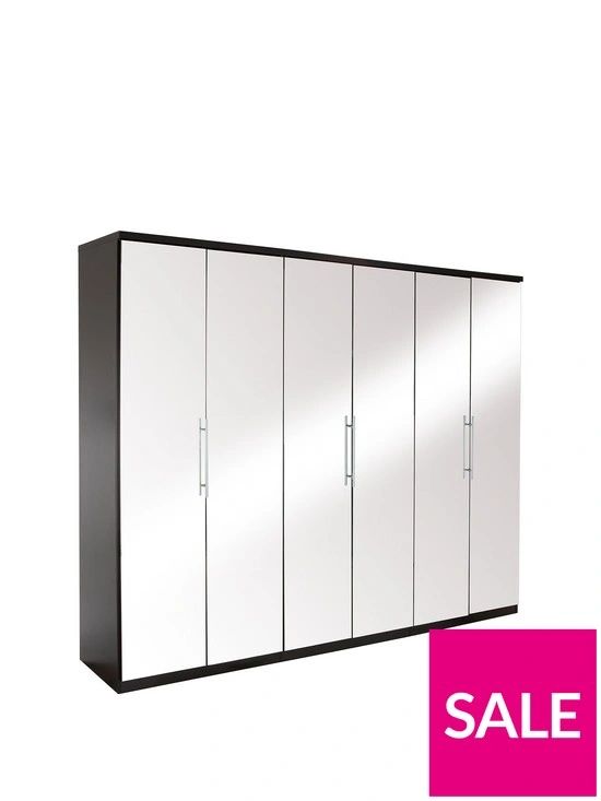 Flat Pack Installation