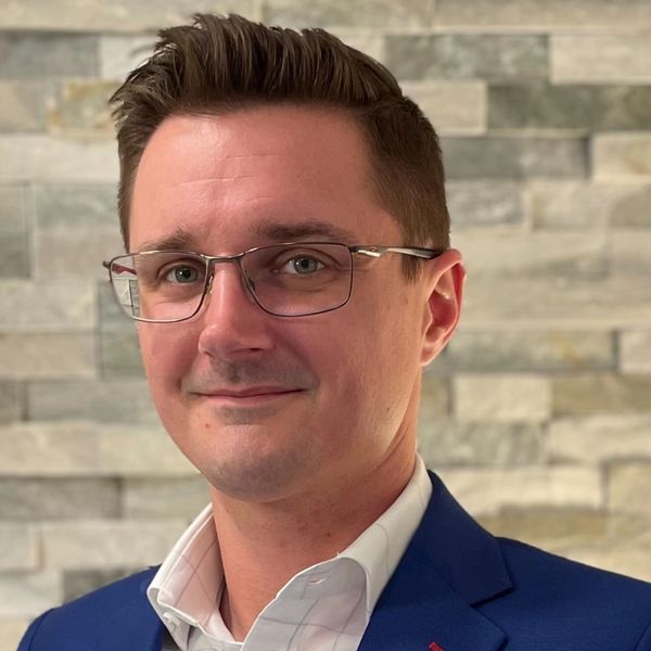 Michael Breda Headshot