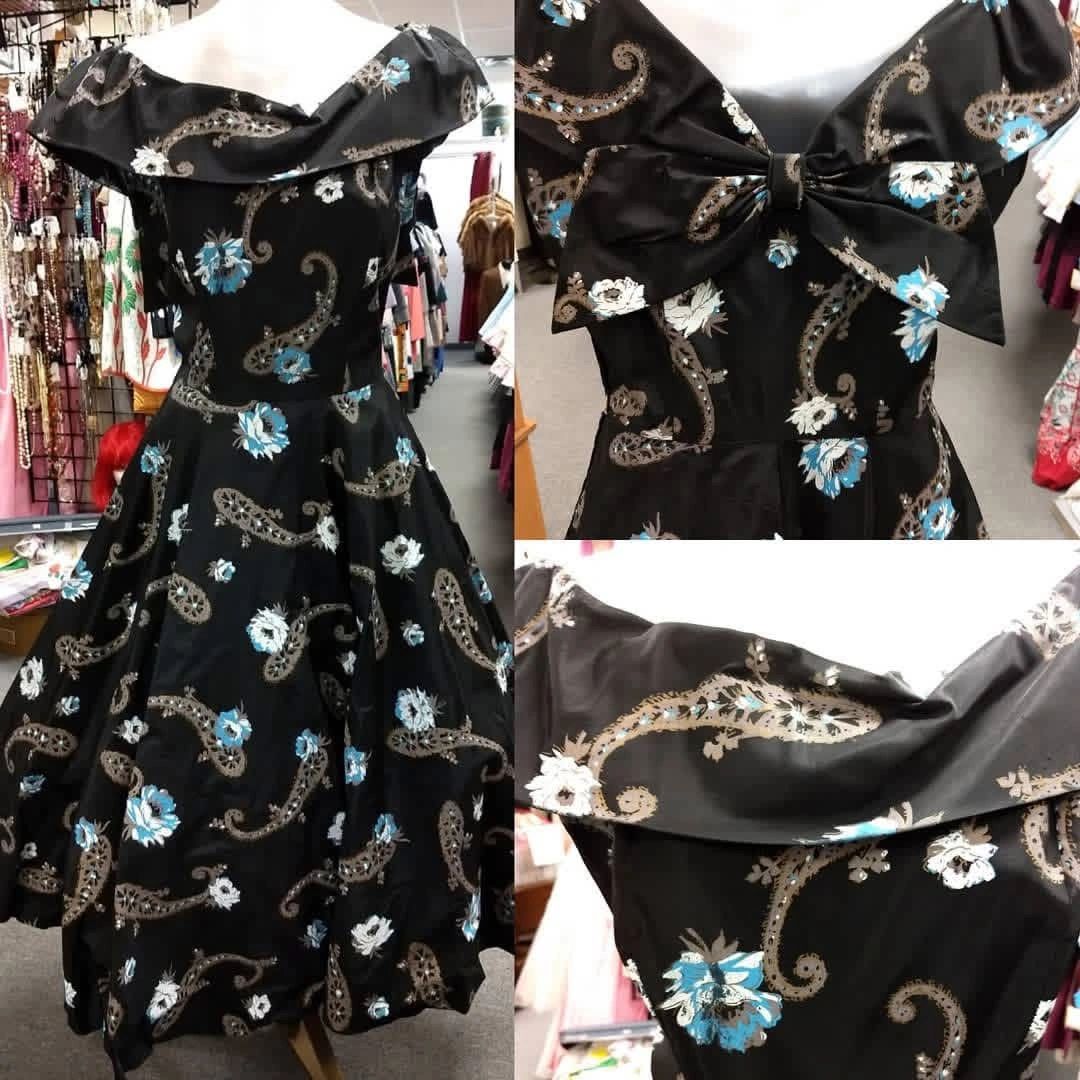 Columbus Vintage Clothes | The Alley Vintage &amp; Costumes