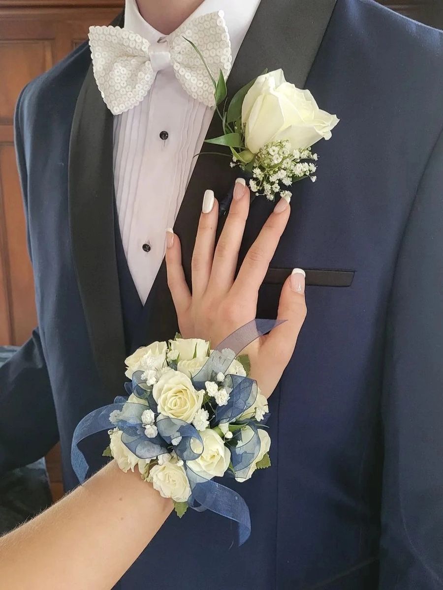 Wrist Corsage & Boutonnière COMBO