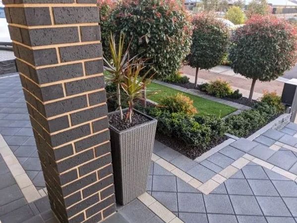 driveway paving in blakeview using diamond pattern charcoal concrete pavers