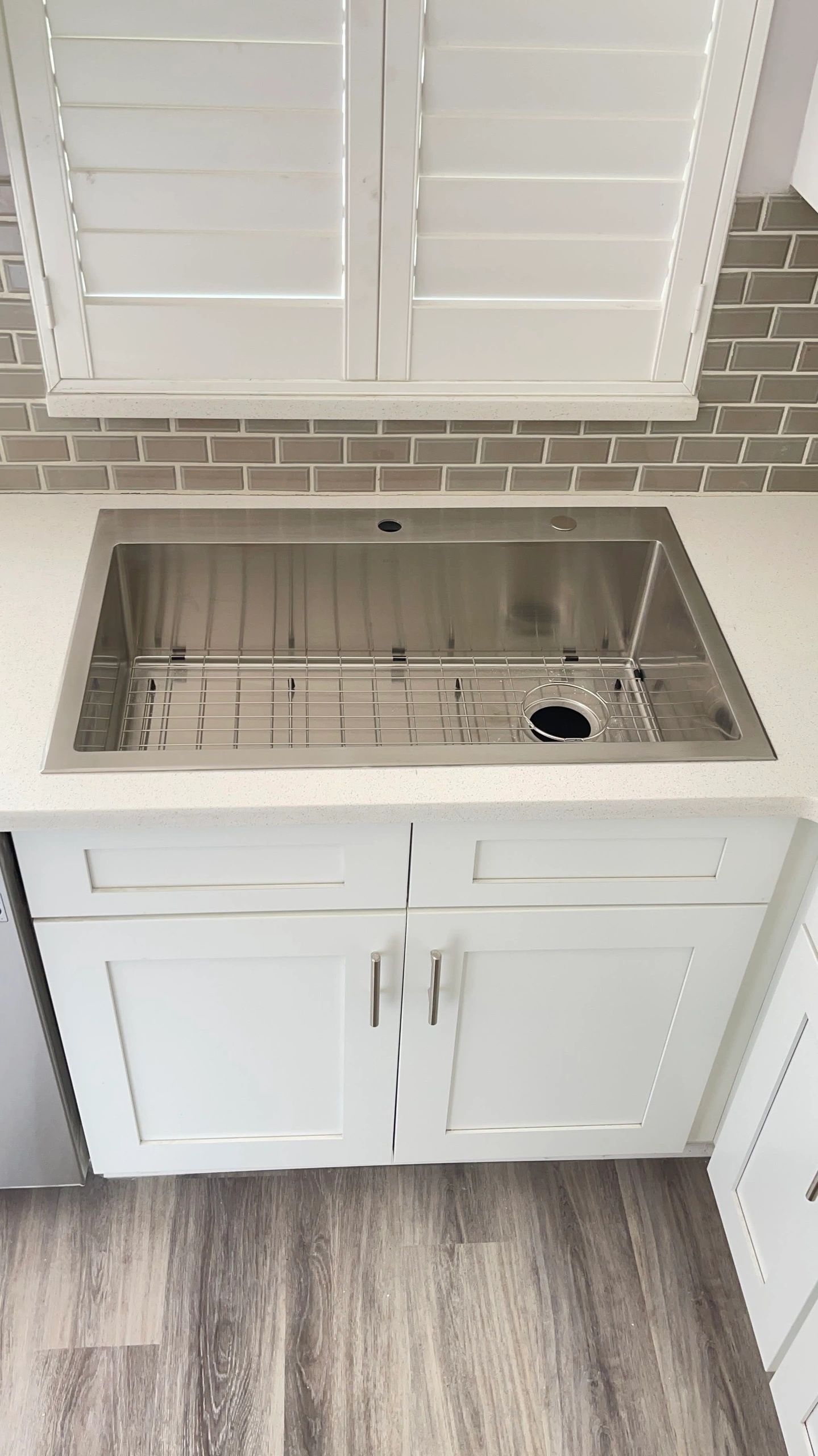 Shine On The Ultimate Guide to Cleaning Stainless Steel Sinks