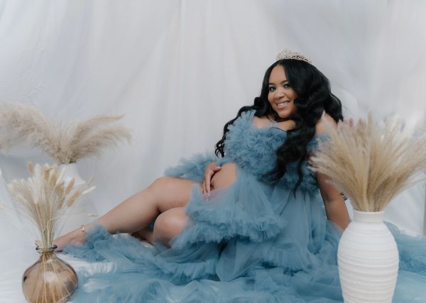 Elegant Maternity photoshoot 