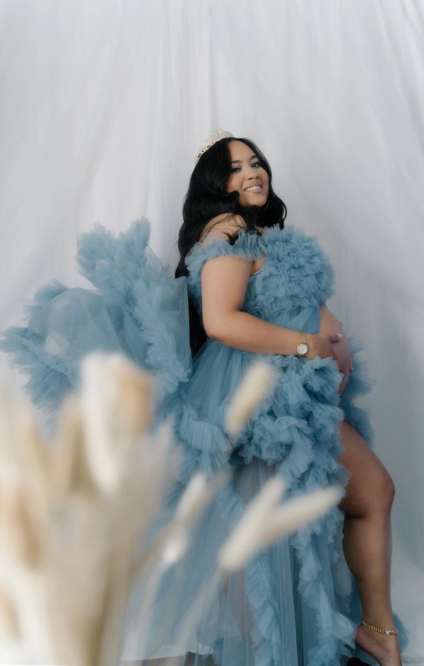 Elegant Maternity photoshoot 