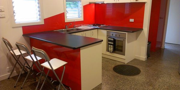 Kitchen splashback, bathroom splashback