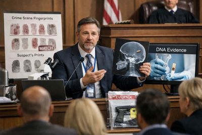 Expert witness presenting forensic evidence in a courtroom trial.
