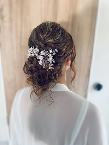 Hair up do, wedding, bridal, bridal hair, Cambridgeshire, Ely, new market, wedding hair stylist