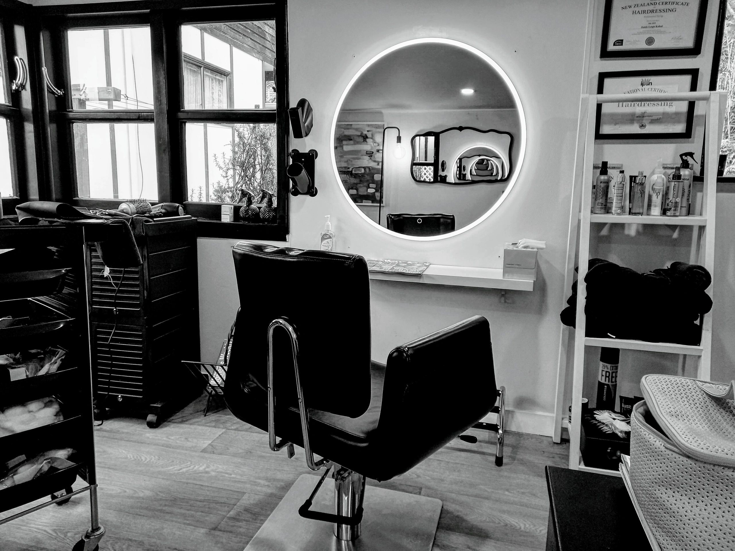 Sole Hair Boutique Excellent Reviews, Hair Salon, Private Salon