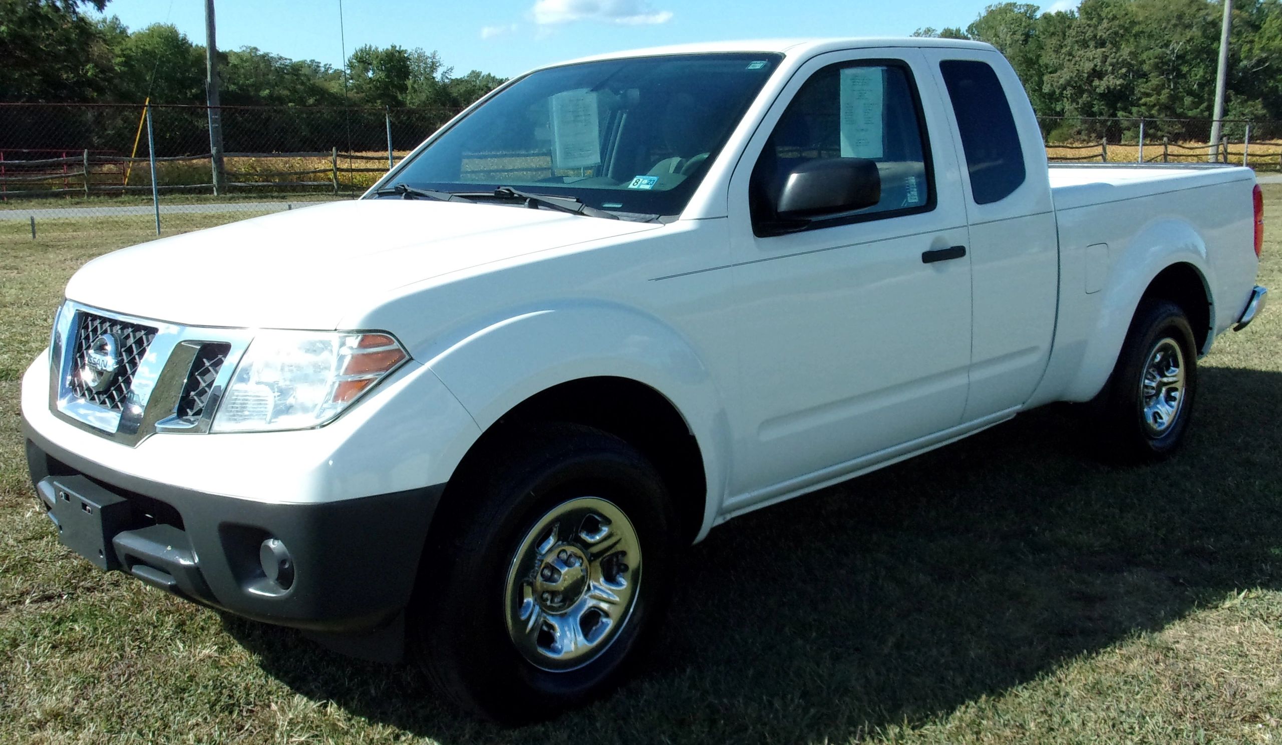 2016 Nissan Frontier S's photo