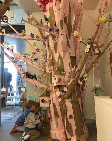 "Family Tree"April 2017 

SPARK by Brooklyn Children's Museum
1 Jay Street Brooklyn, NewYork