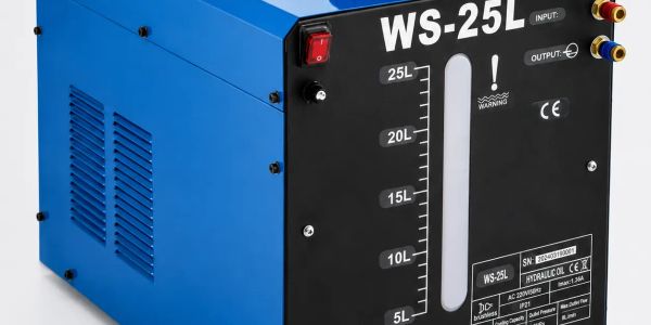 Blue WS-25L hydraulic oil machine with measurement scale.