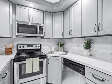 Delray Beach 2 bed 2 bath