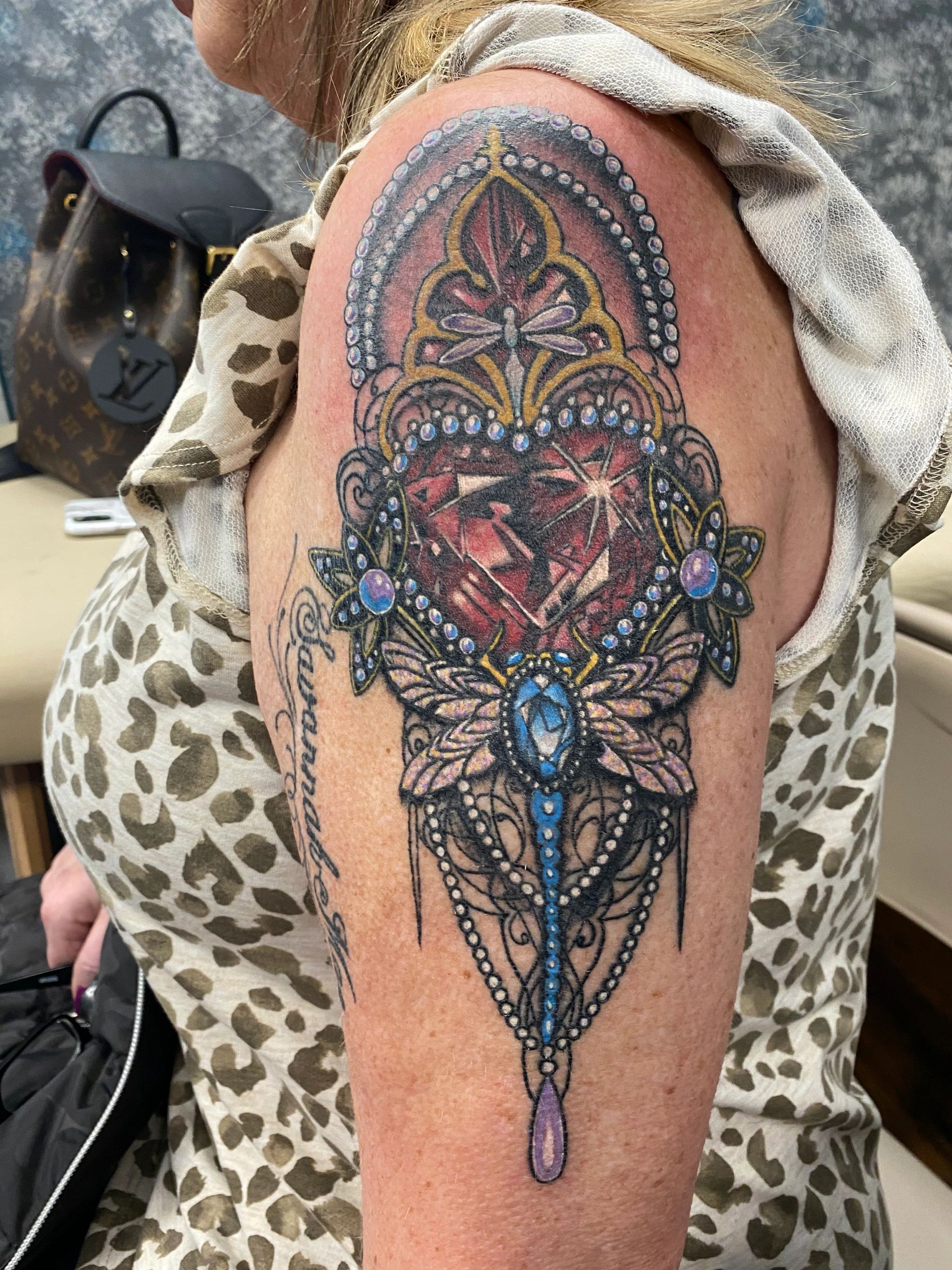 Area52tattoo Tattoo, Tattoo Shops, Tattoo, Tattoos and Piercings