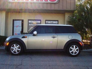 2009 Mini Cooper High Performance 30% on the front and 15% on the rear