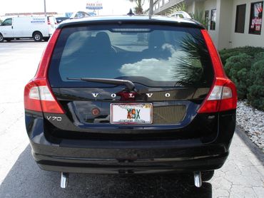 2010 Volvo V70. Infinity 20% all the way around