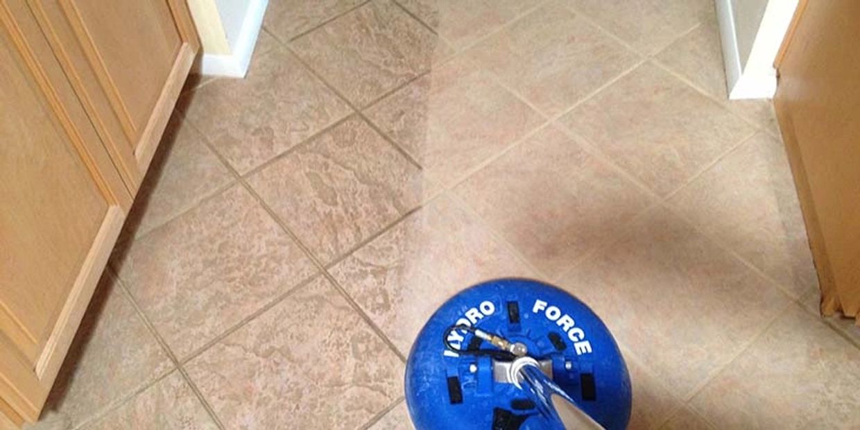 Gainesville Florida tile and grout cleaning