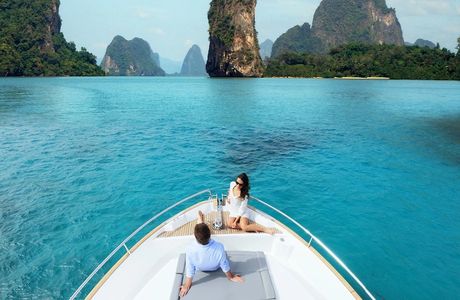 private yacht charter halong bay
