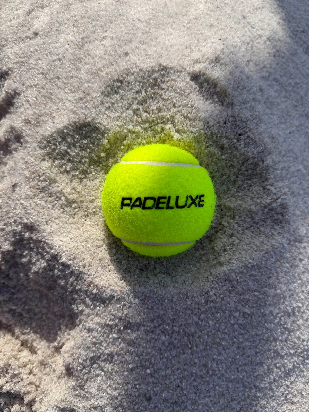 Padeluxe club atmosphere in Oranjestad, Aruba