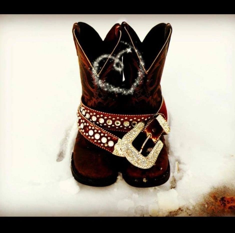 Glitter & Boots Mobile Bartending, LLC