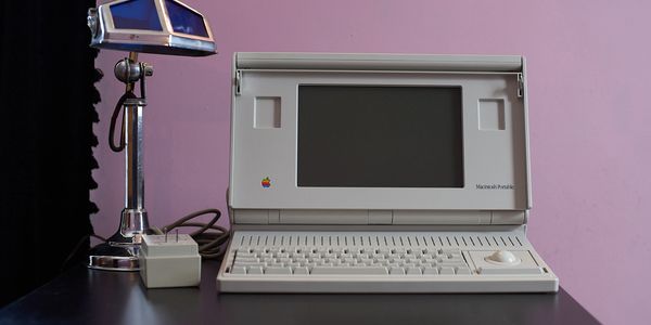 Macintosh Portable computer