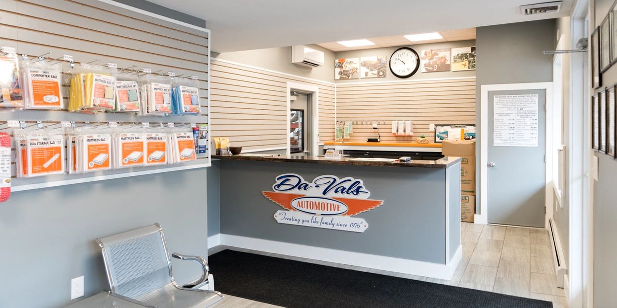 Da-Vals waiting area in Lansdale, PA