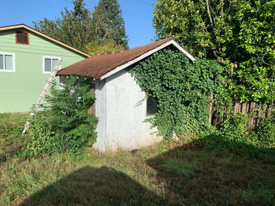 shed removal near me, shed removal, junk removal near me, junk removal hillsboro oregon.