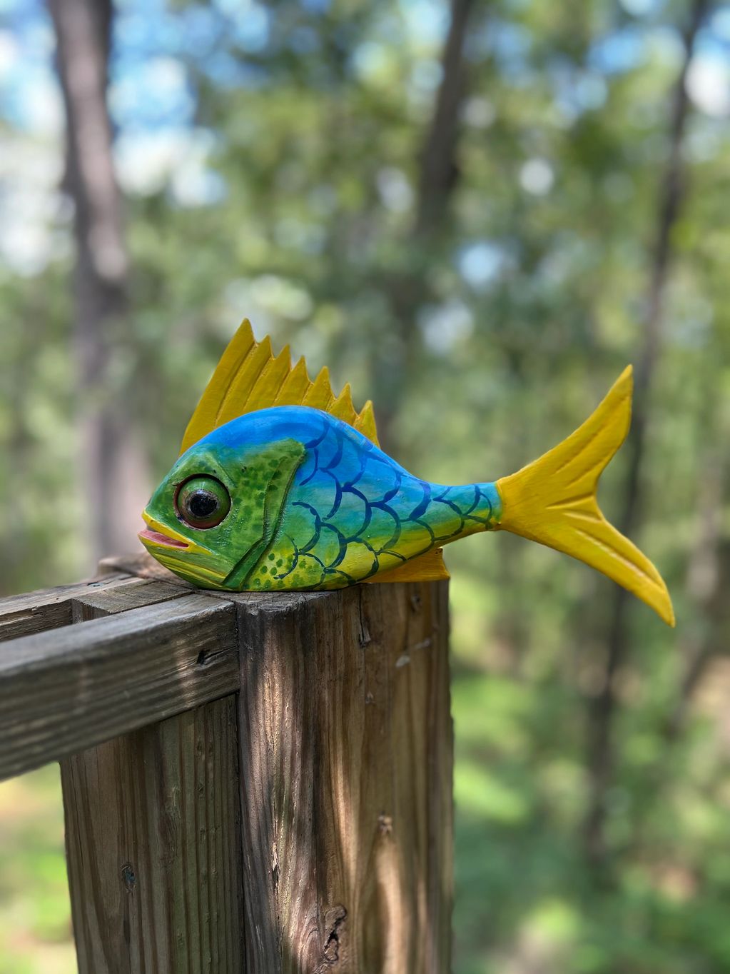 small fry wooden fish by ifishintrees.com