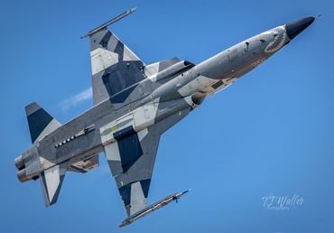 Unknown Fighter Jet Belly | Photography Lessons | TJ Waller Photography