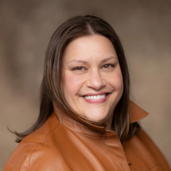 Rachel Best-Campbell is a 25 year resident of Woodinville WA and a mother, councilmember, and author